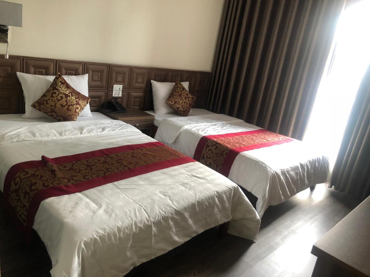 Oyo 562 Halong Legend Hotel Hạ Long Extérieur photo